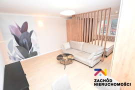 Atrakcyjna, przestronna kawalerka w centrum